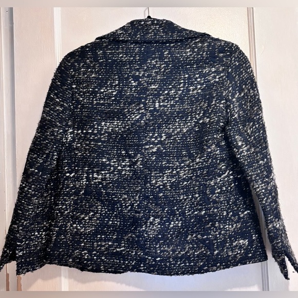 Akris Punto Navy Feminine Tweed Blazer Size 4 - Picture 3 of 9
